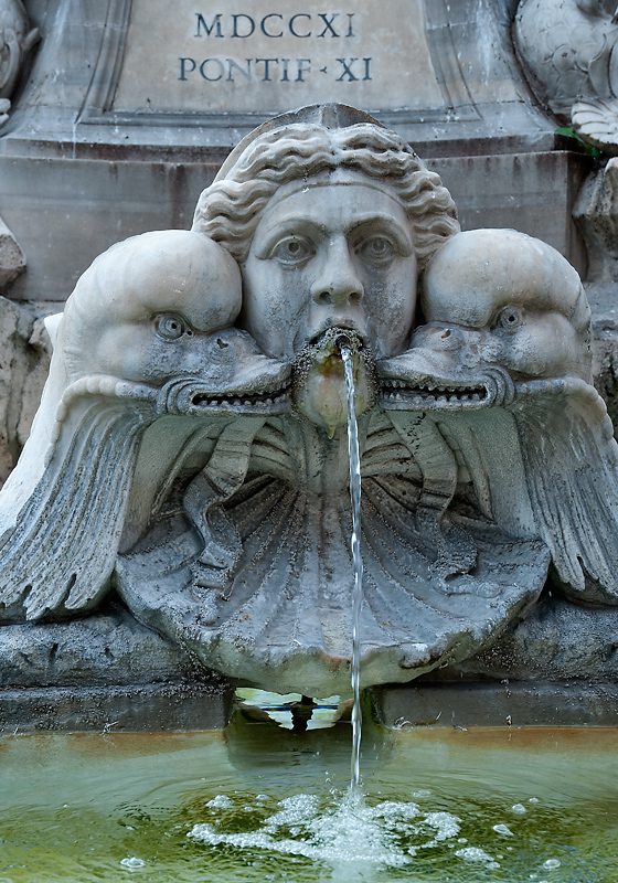 AAA D33_4890--Rom-2010.D33_2976--Rom-2026_Bildgröße ändern .jpg